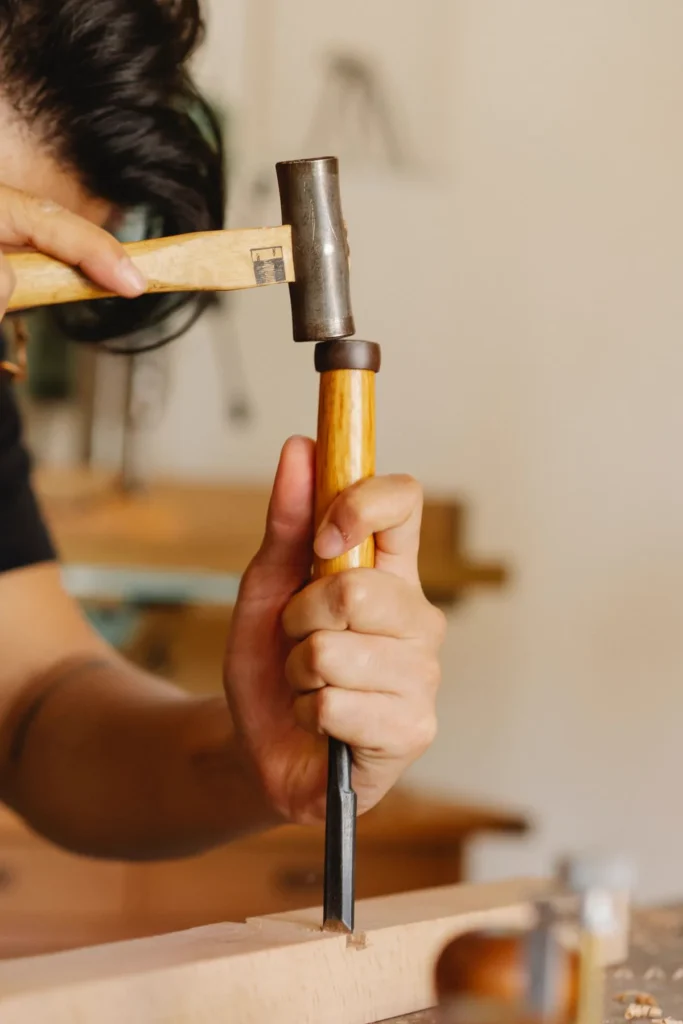 Carpenter tools in Multan